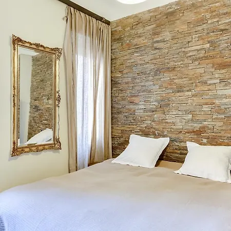 Florella Felix Faure Apartment *